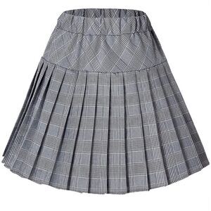 Black and white plaid skirt
